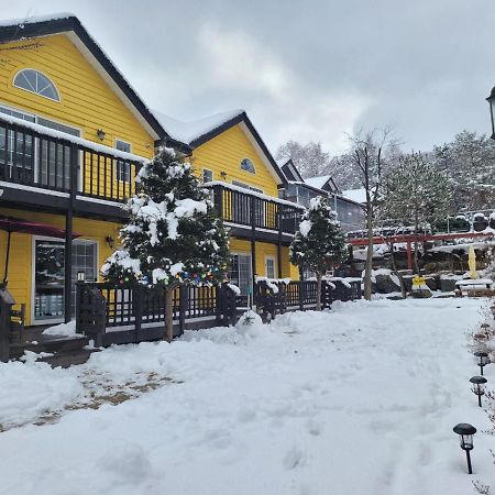 Honey Bear Pension Pyeongchang Buitenkant foto