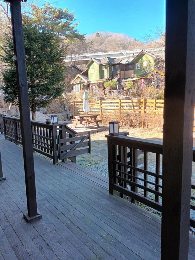 Honey Bear Pension Pyeongchang Buitenkant foto